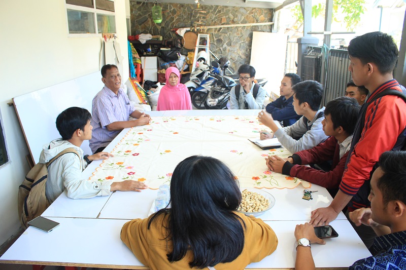 Gelar Wisata UKM, #PahlawanDigital dan Paguyuban Amazing Malang Raya Ajak Anak Muda Belajar Jadi Pengusaha